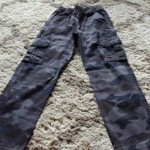 Boys size 7 cargo pants